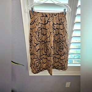 Fashion midi skirt size large